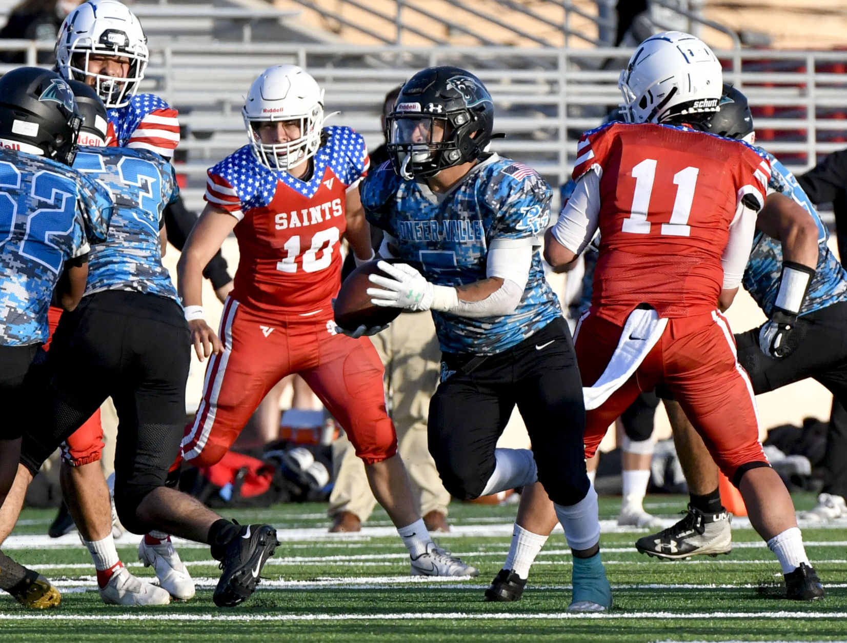 041621 PV SM football 05.JPG